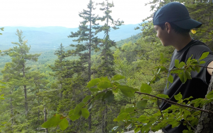 teens gain leadership skills on outdoor course